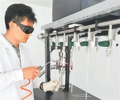 碳十四测年——破译文物的“时间密码”